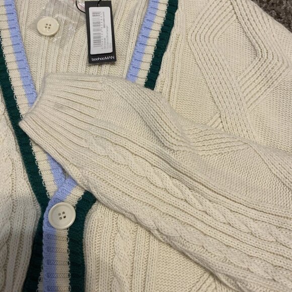 NWT BoohooMAN Boxy Cable Knit Cardigan Mens M Cream Striped Oversized 'Official' - Picture 5 of 7